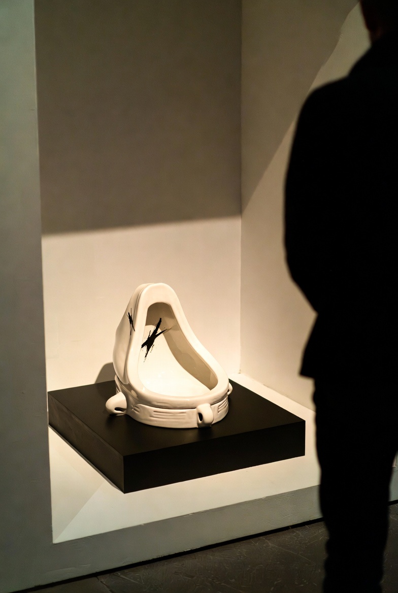 MARCEL DUCHAMP